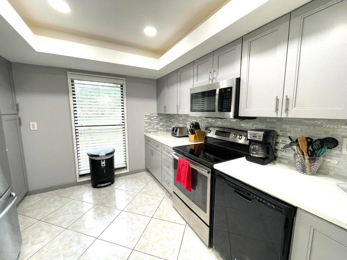 1714 Consulate Place # 101, West Palm Beach, FL 33401 photo 4
