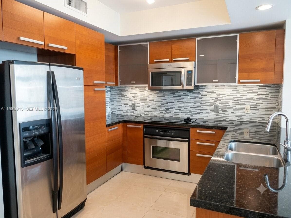 2030 S Douglas Rd # 414, Coral Gables, FL 33134 photo 2