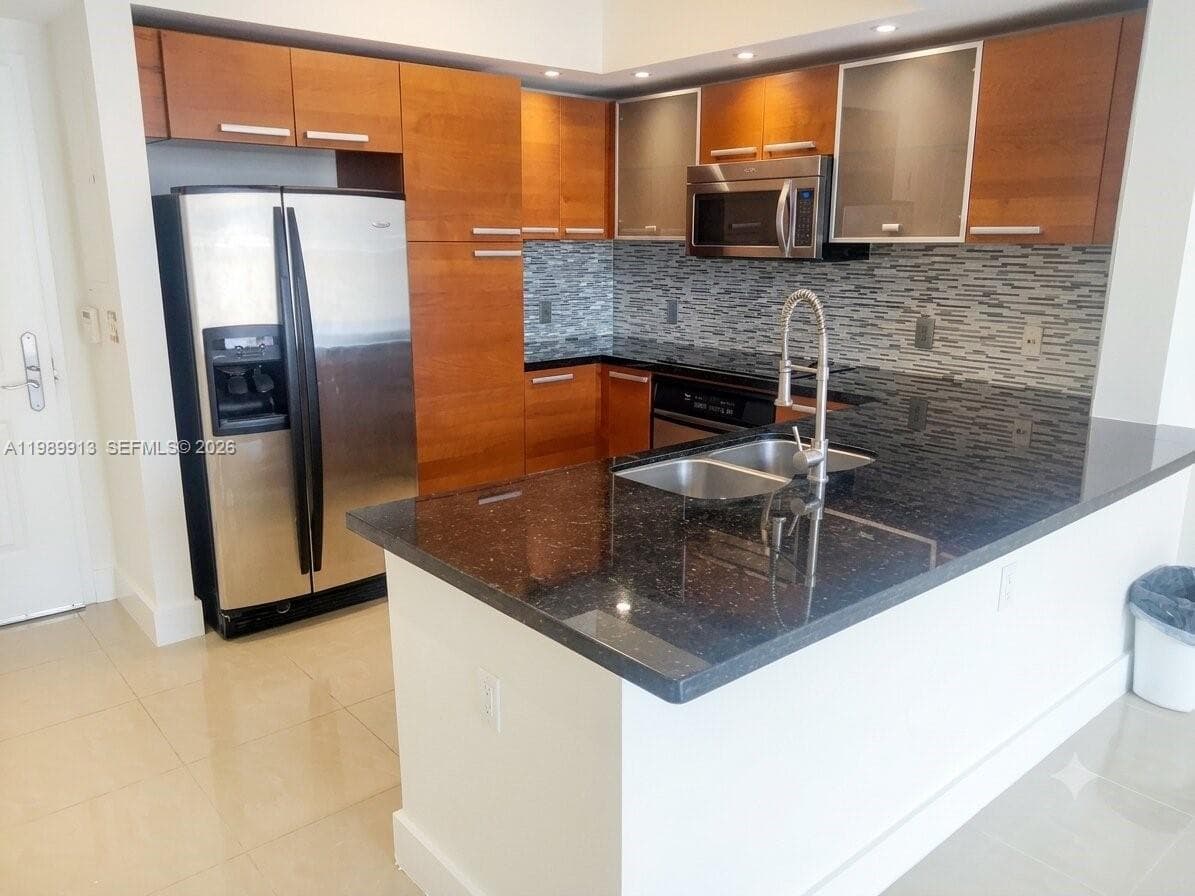 2030 S Douglas Rd # 414, Coral Gables, FL 33134 photo 3