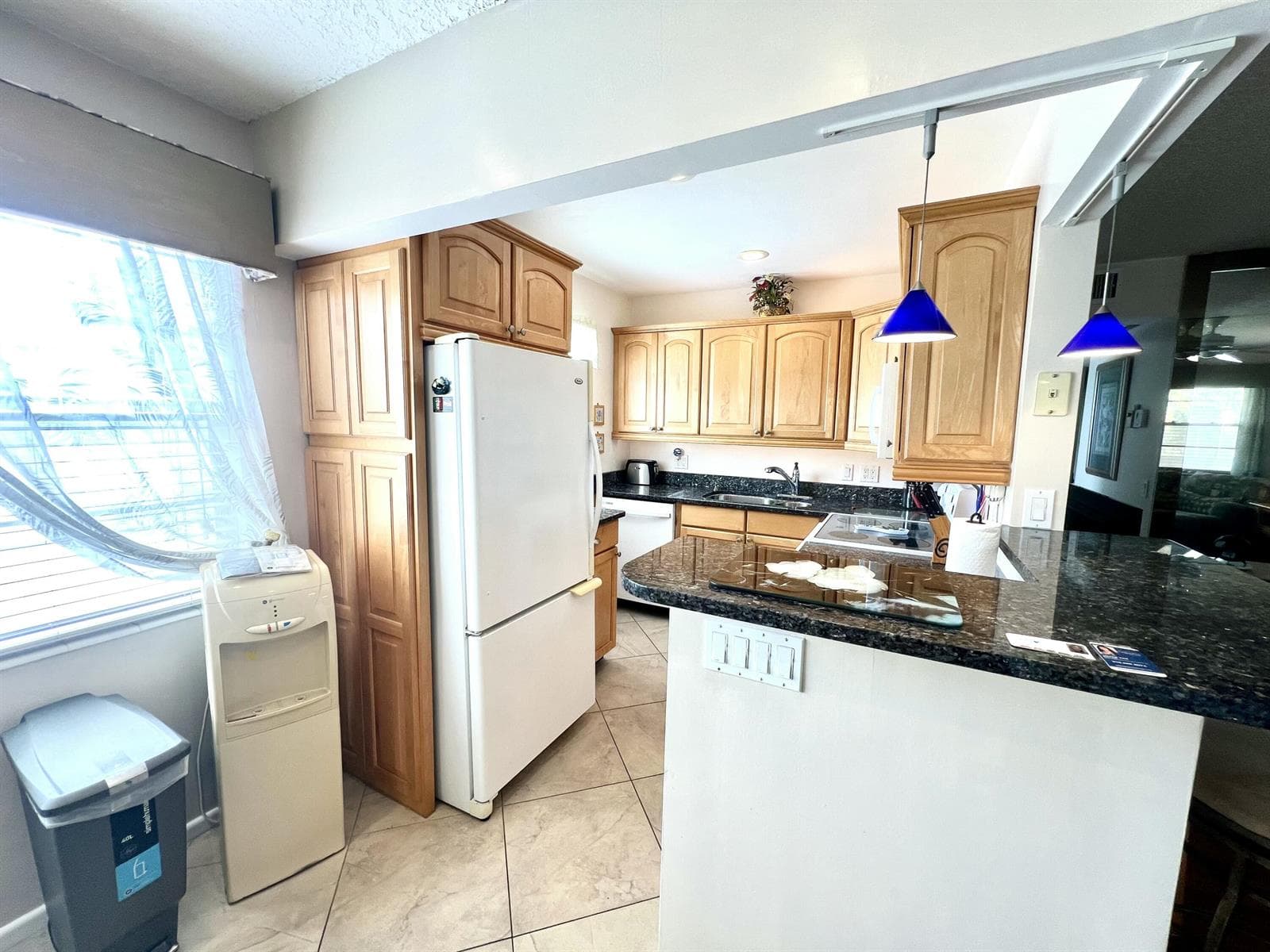 328 Farnham P, Deerfield Beach, FL 33442 photo 4