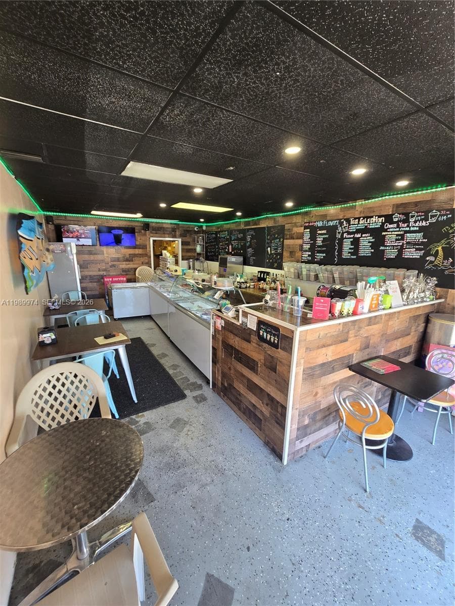 1021 SE 17 ST, Fort Lauderdale, FL 33316