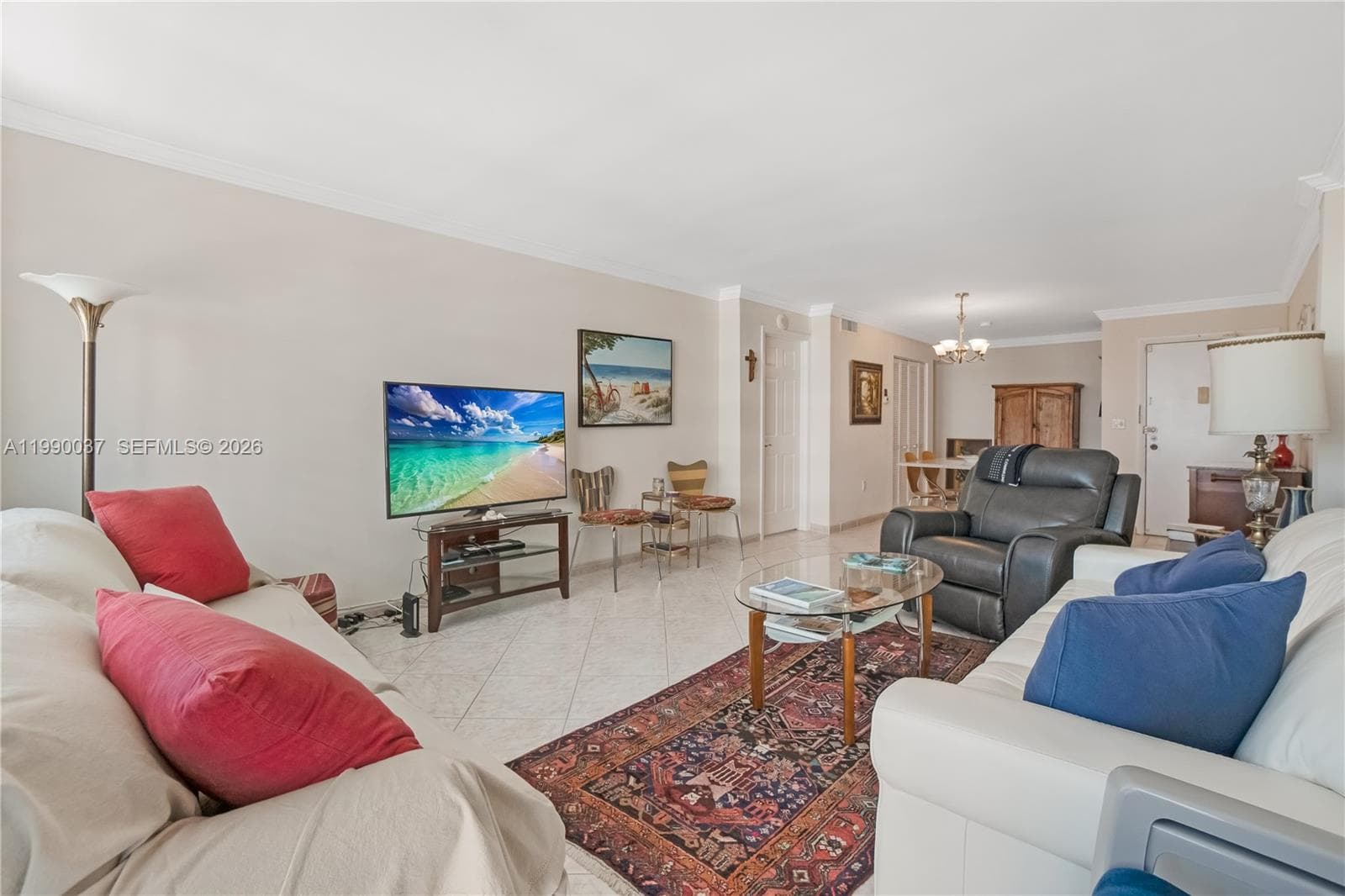 245 18th St # 904, Miami Beach, FL 33139 photo 2