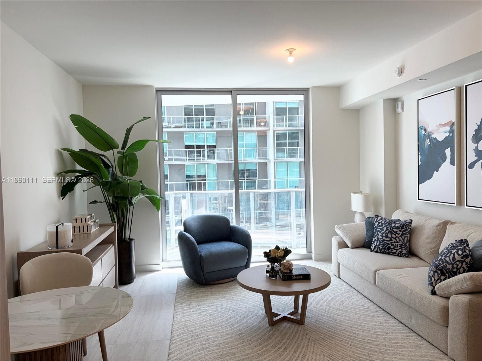 77 SE 5th street # 2709, Miami, FL 33131 photo 2
