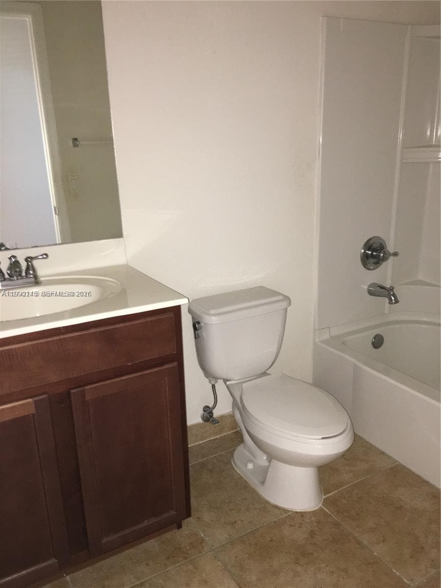 10870 NW 88th Ter # 223, Doral, FL 33178 photo 3