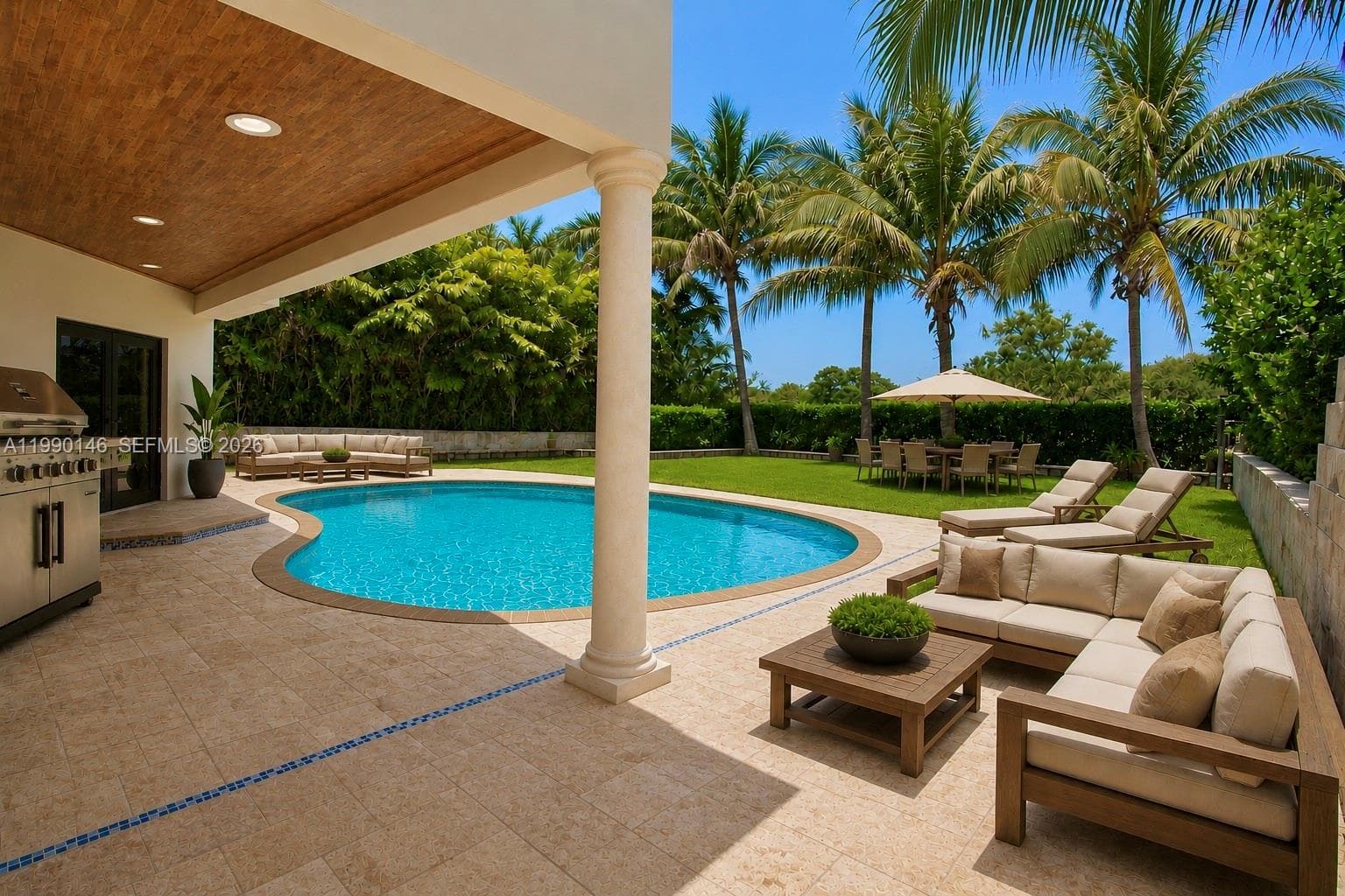 545 S Shore Dr, Miami Beach, FL 33141 photo 4