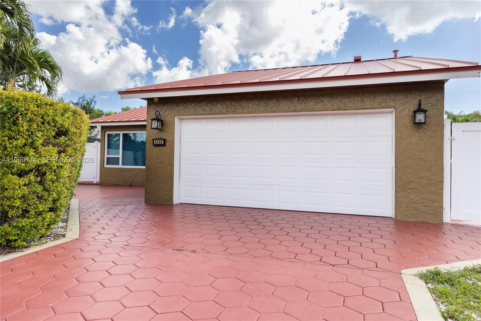 4548 SW 28th Way, Dania Beach, FL 33312 photo 3