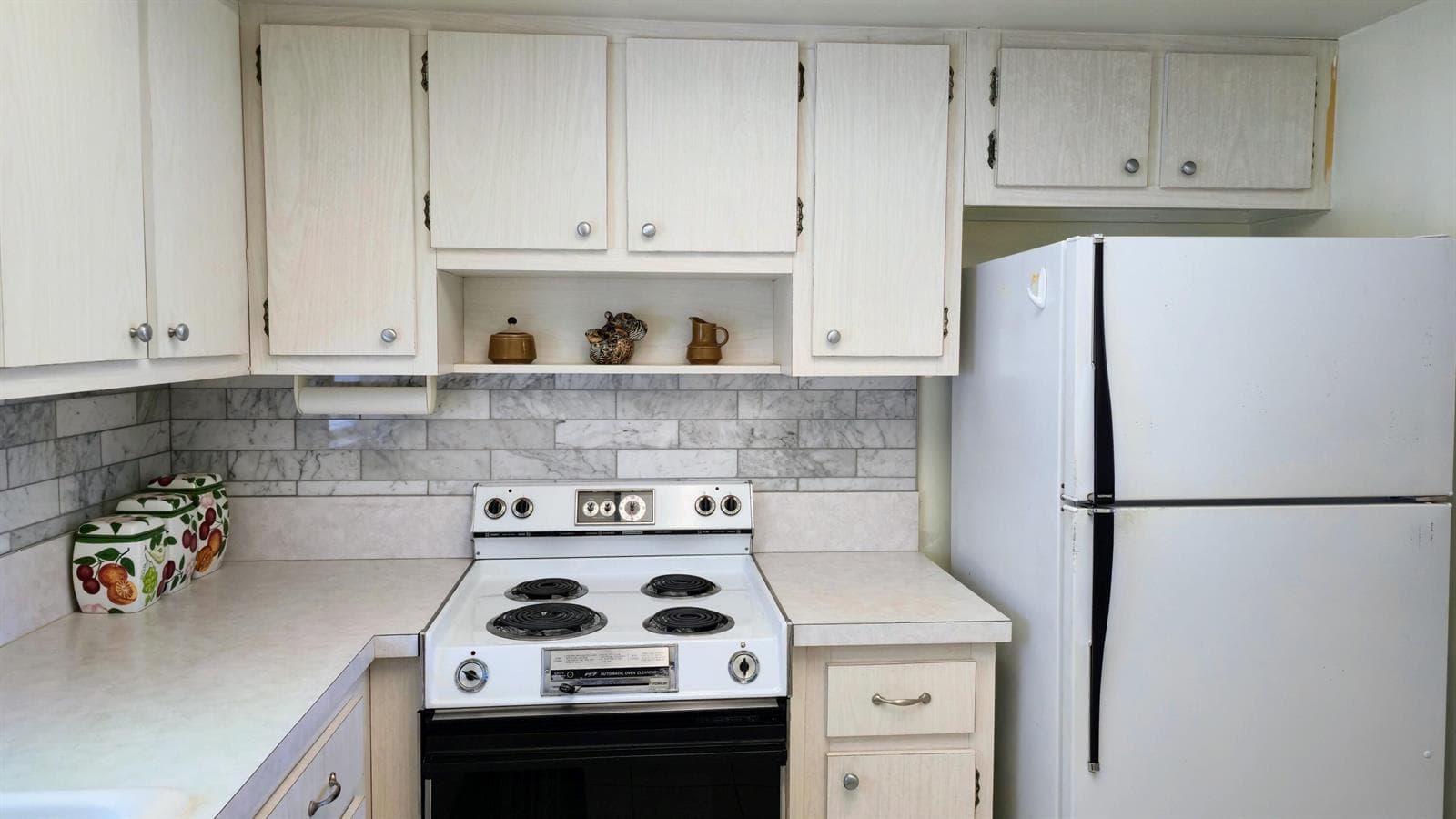 2800 Ashley Drive E # B, West Palm Beach, FL 33415 photo 4