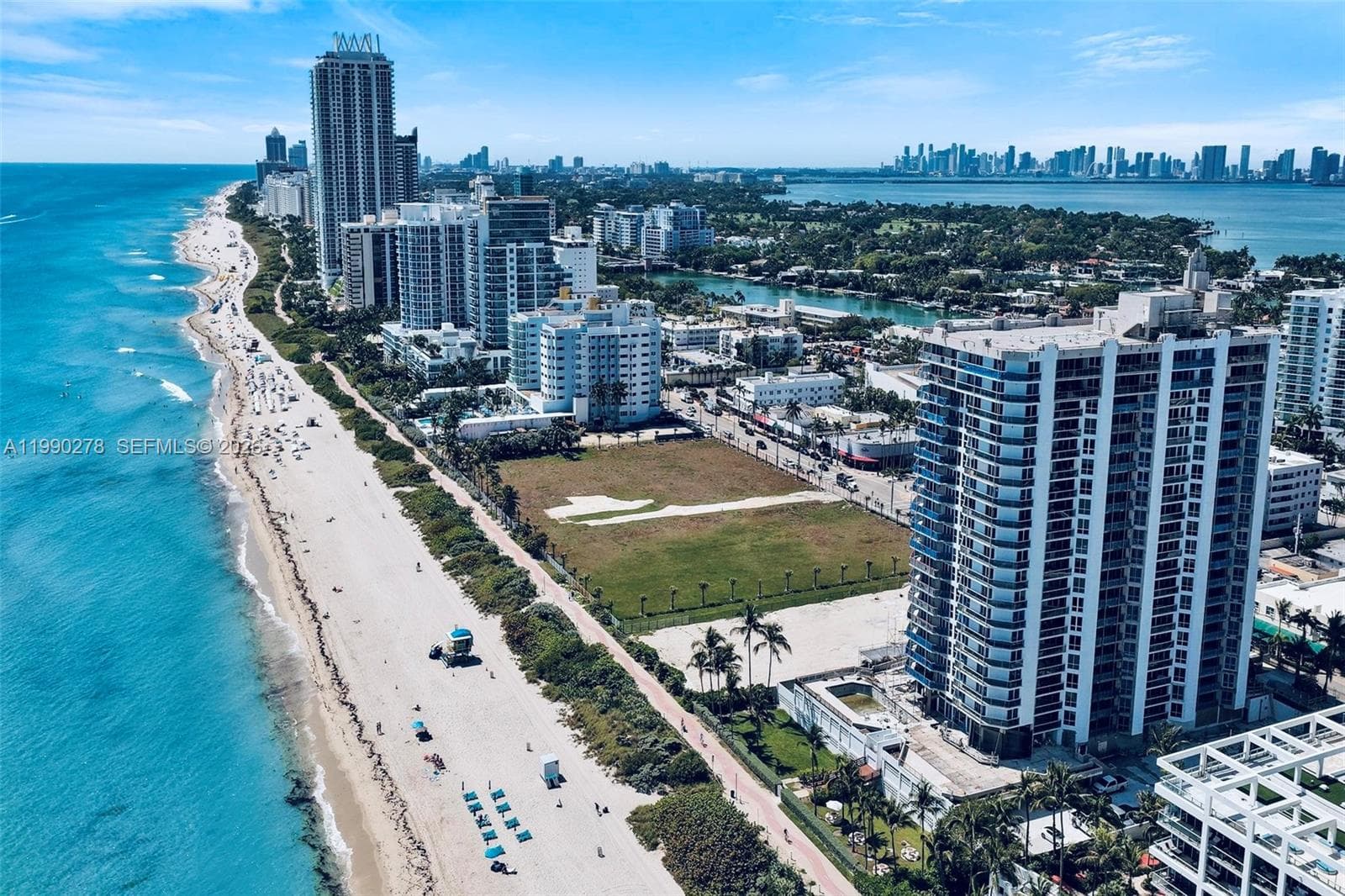 6767 Collins Ave # 304, Miami Beach, FL 33141 photo 2