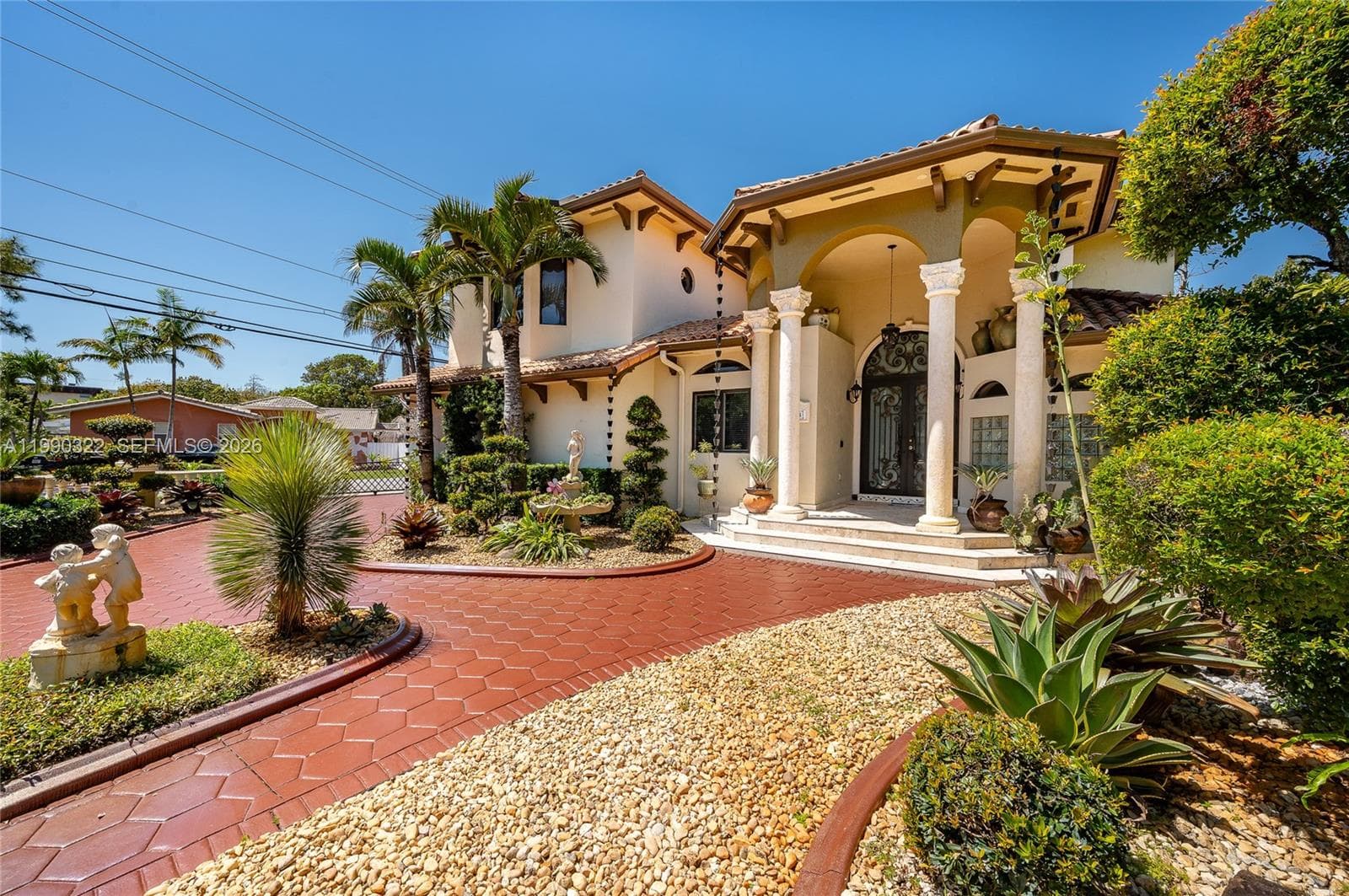 588 Miller Dr, Miami Springs, FL 33166 photo 4
