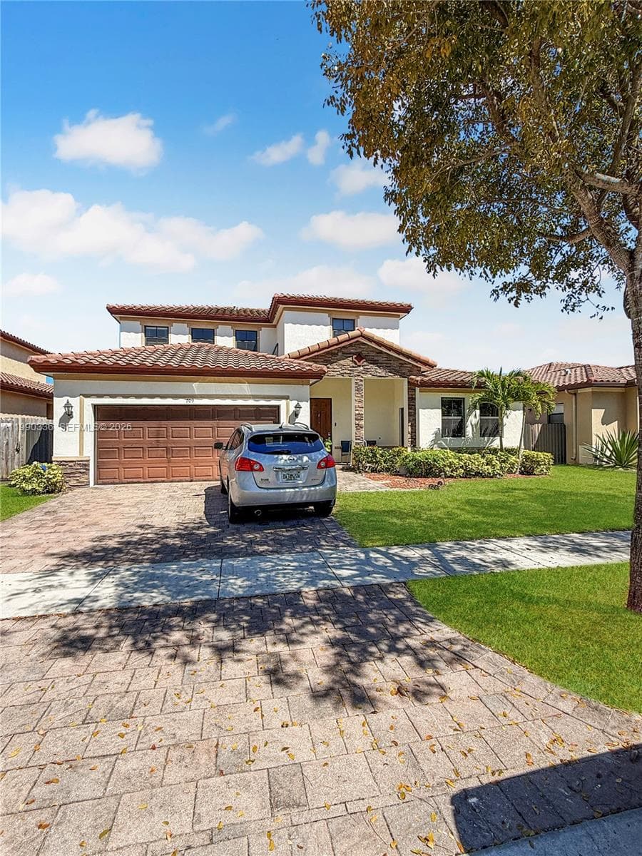709 SE 35th Ave, Homestead, FL 33033 photo 3