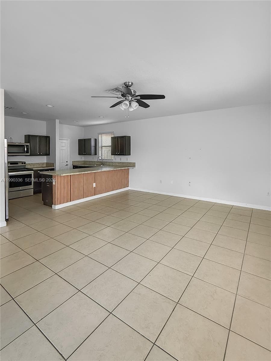 709 SE 35th Ave, Homestead, FL 33033 photo 5
