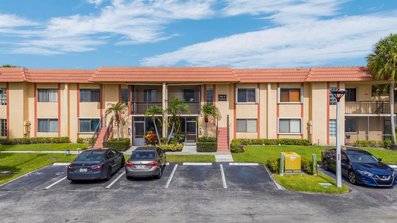 170 Lakeview Drive # 203, Weston, FL 33326 photo 2