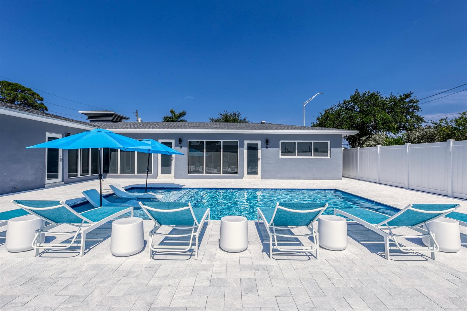 2025 NE 26th Street # 1-3, Wilton Manors, FL 33305 photo 2