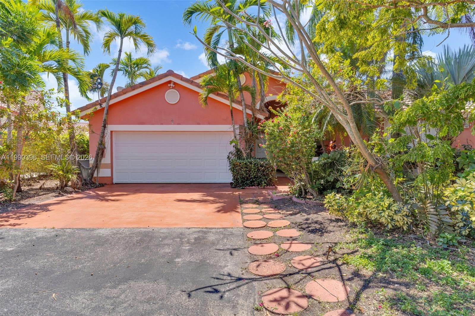 15012 SW 45th Ln, Miami, FL 33185 photo 2