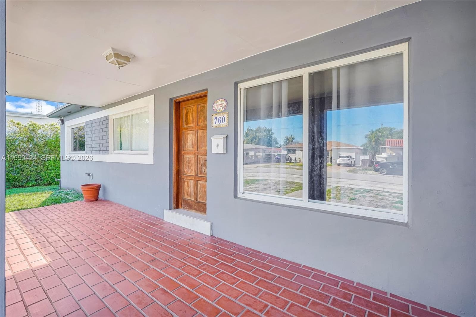 760 E 55th St, Hialeah, FL 33013 photo 3