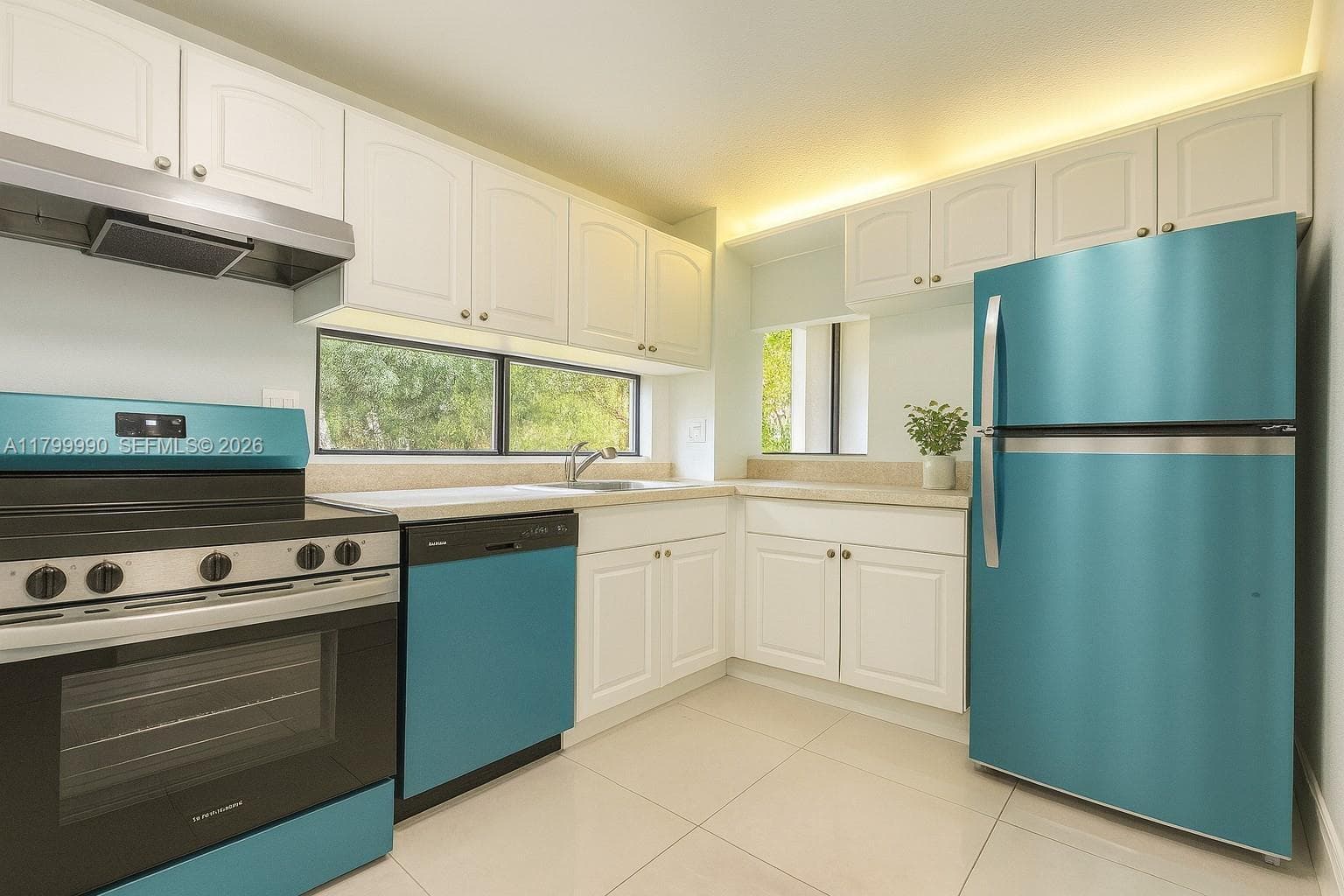 17021 N Bay Road # 105, Sunny Isles Beach, FL 33160 photo 3