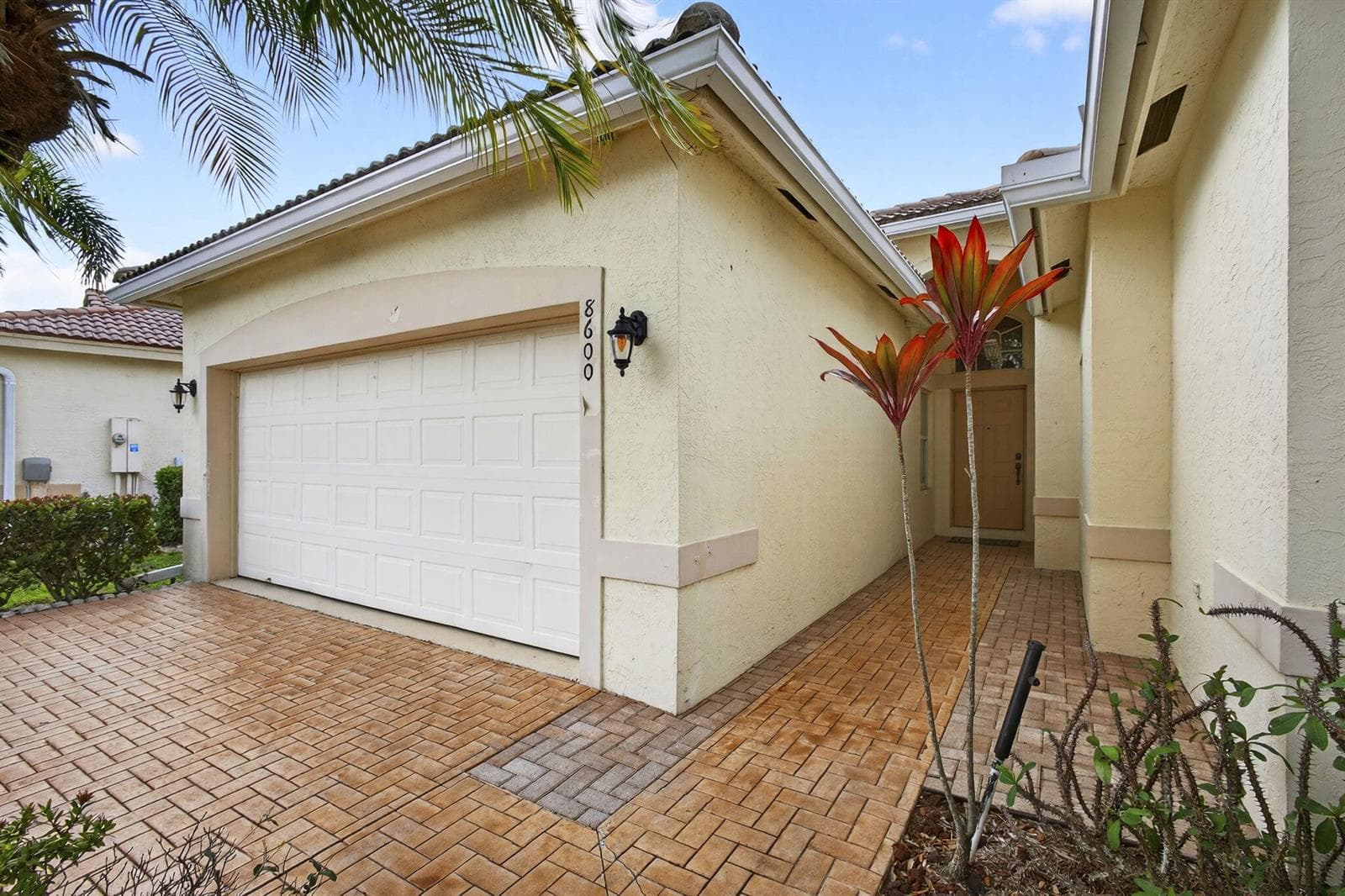 8600 Pine Cay, West Palm Beach, FL 33411 photo 4