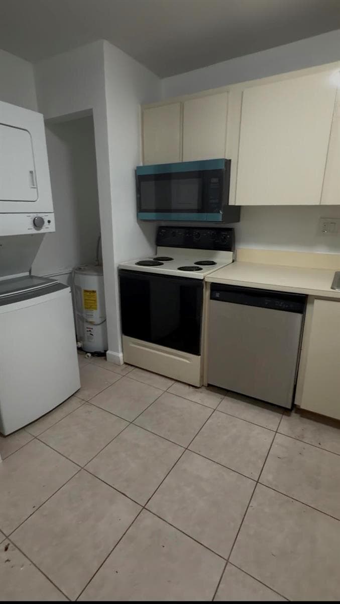 8001 Fairview Drive # 106, Tamarac, FL 33321 photo 3