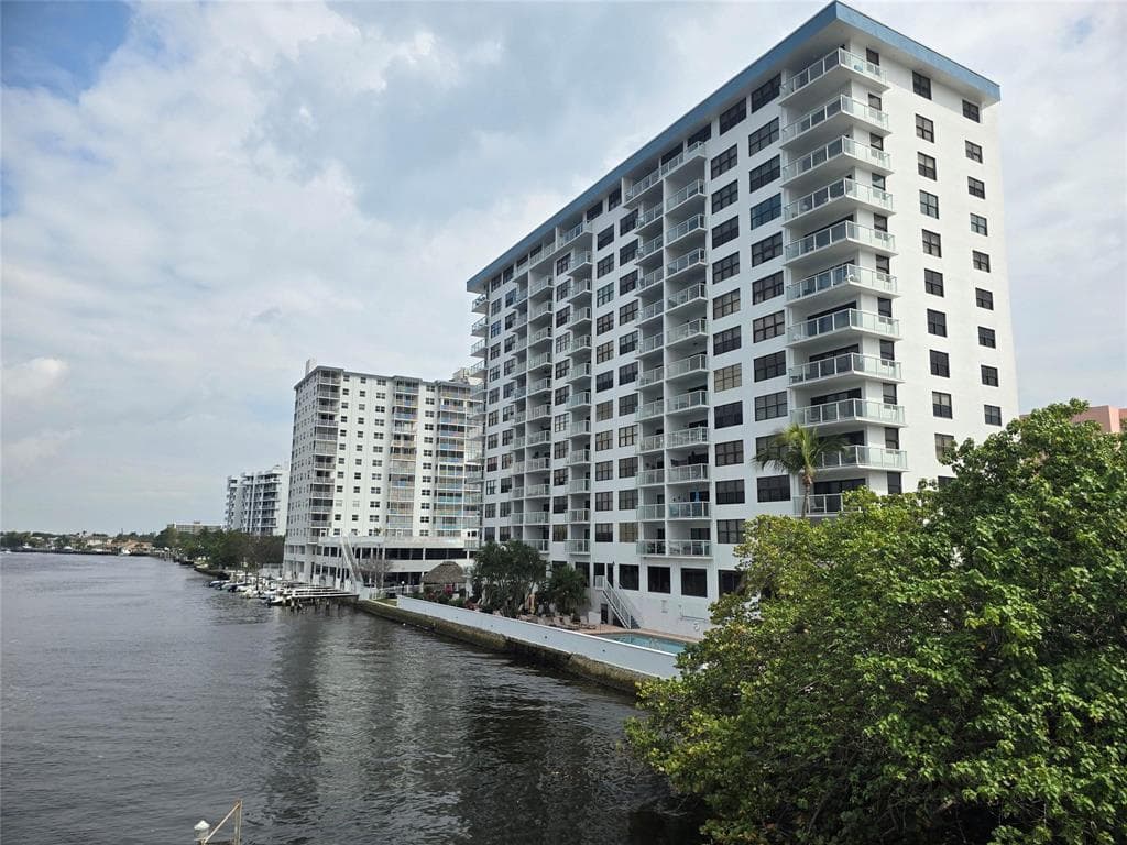 1401 N Riverside Drive N # 307, Pompano Beach, FL 33062 photo 2