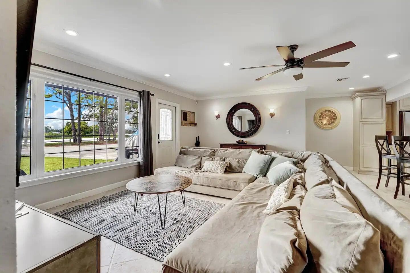 5574 Lake Osborne Drive, Lake Worth, FL 33461 photo 4