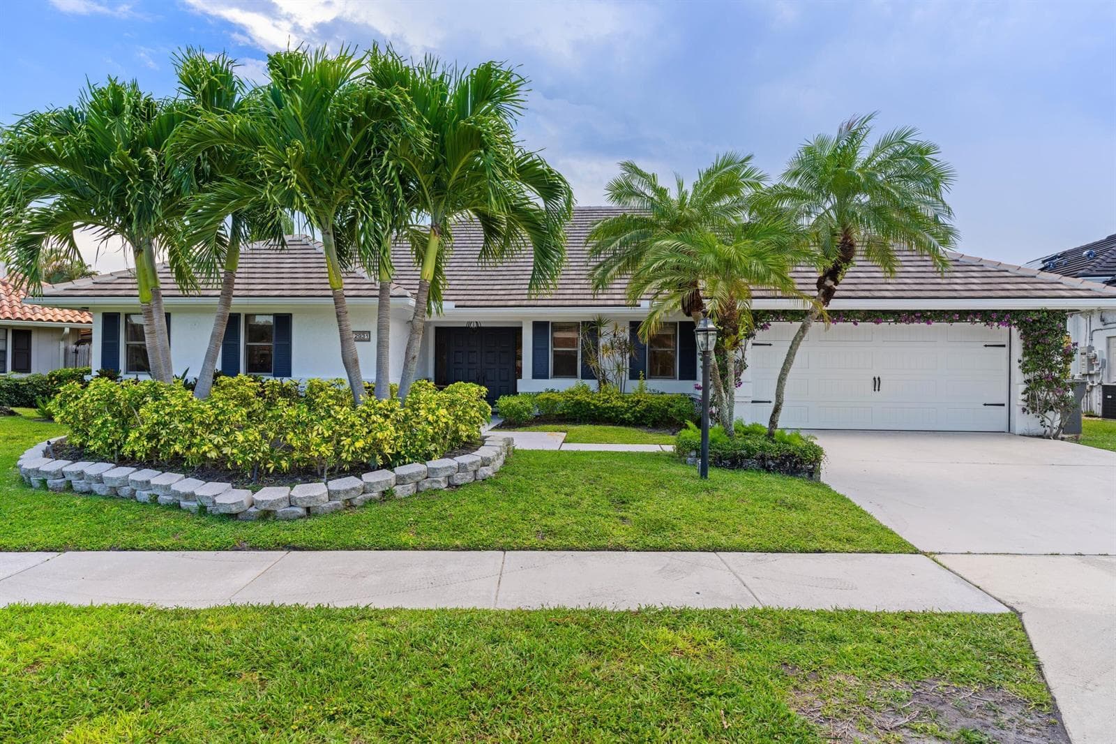 12931 N Normandy Way, Palm Beach Gardens, FL 33410 photo 2
