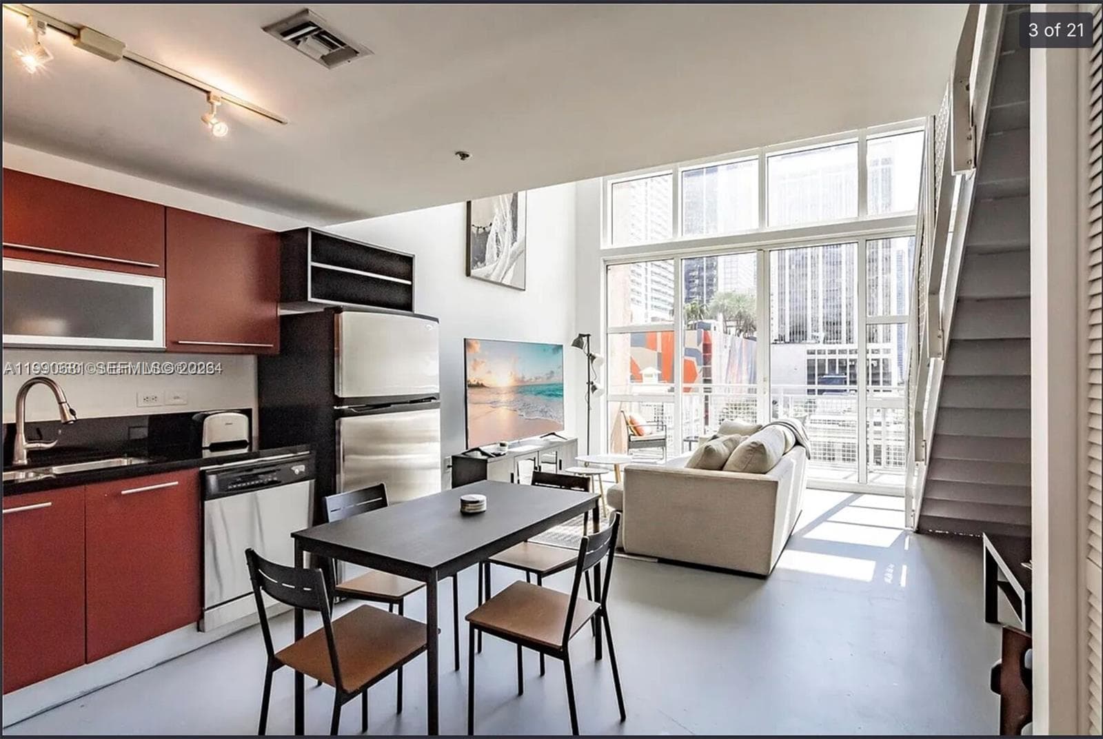 253 NE 2nd St # 617, Miami, FL 33132 photo 4