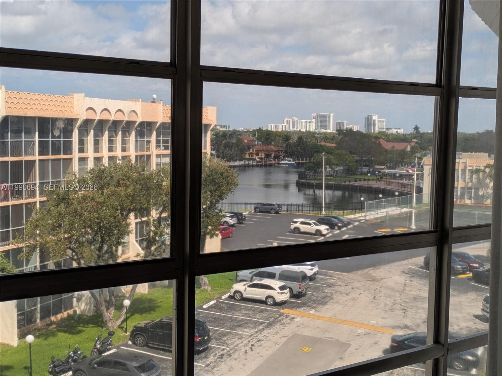 701 Three Islands Blvd # 510, Hallandale Beach, FL 33009 photo 4