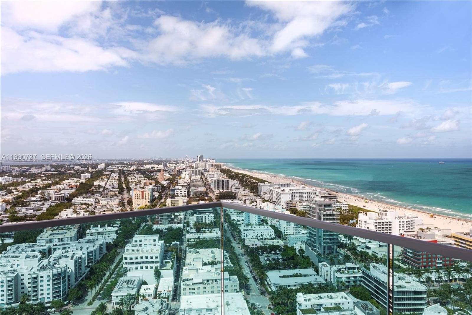 300 S Pointe Dr # 3405, Miami Beach, FL 33139 photo 3