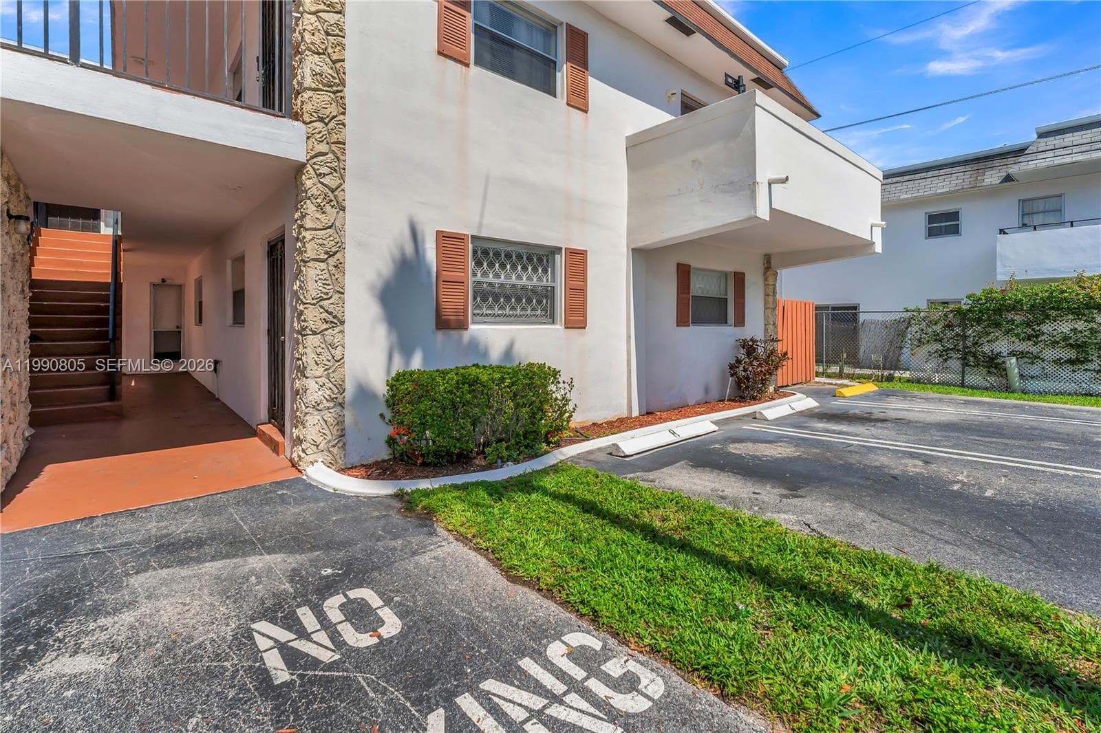 321 SW 1st Ct # K-4, Pompano Beach, FL 33060 photo 5