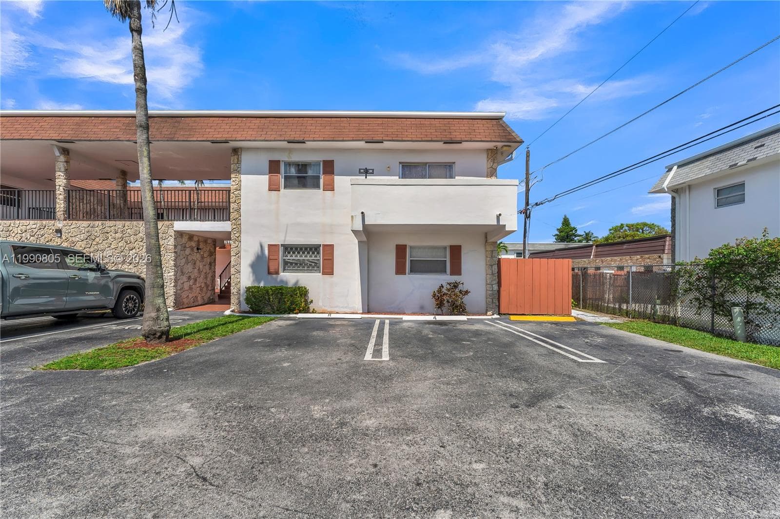 321 SW 1st Ct # K-4, Pompano Beach, FL 33060 photo 4