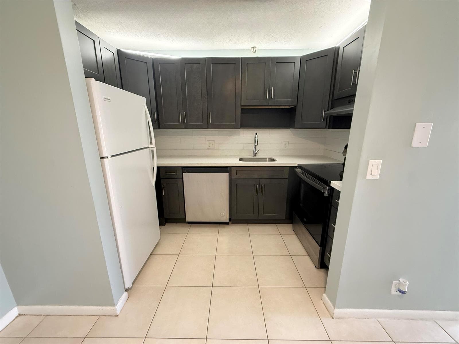 3253 NW 104th Avenue # 3253, Coral Springs, FL 33065 photo 4