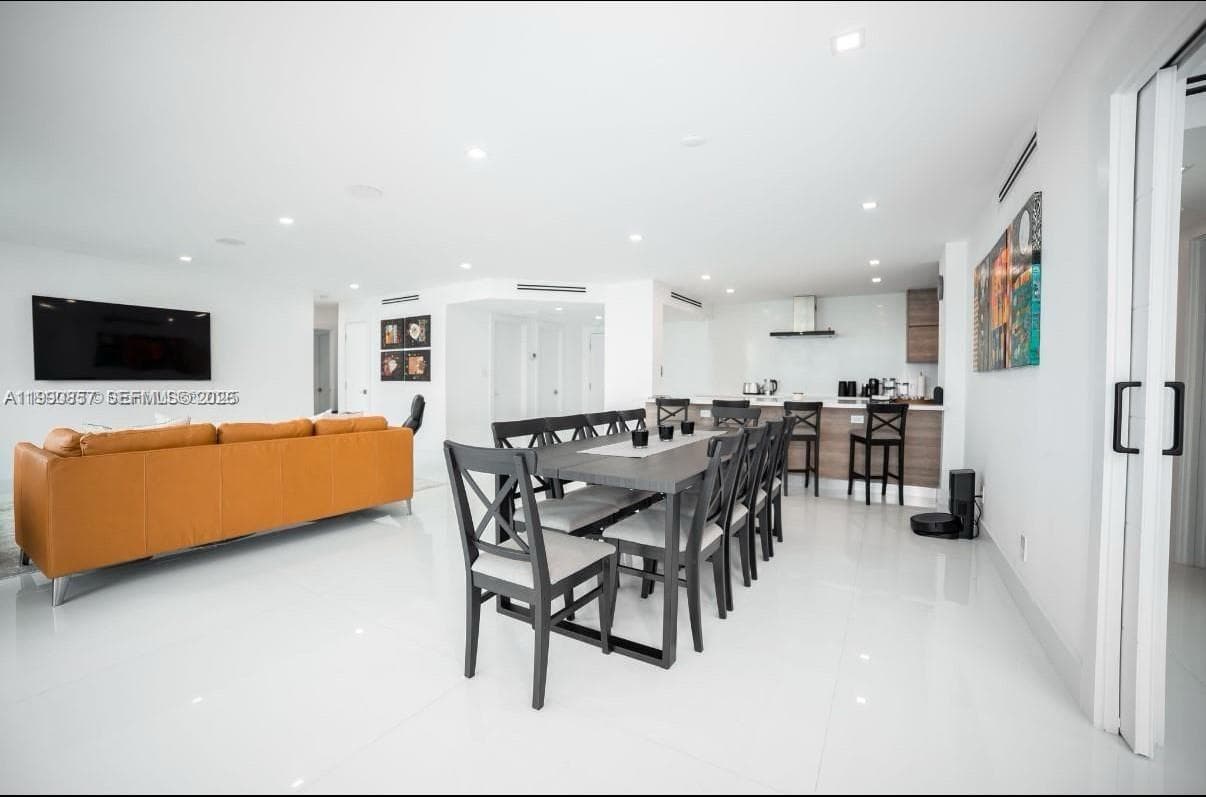 5600 Collins Ave # 14K, Miami Beach, FL 33140 photo 3