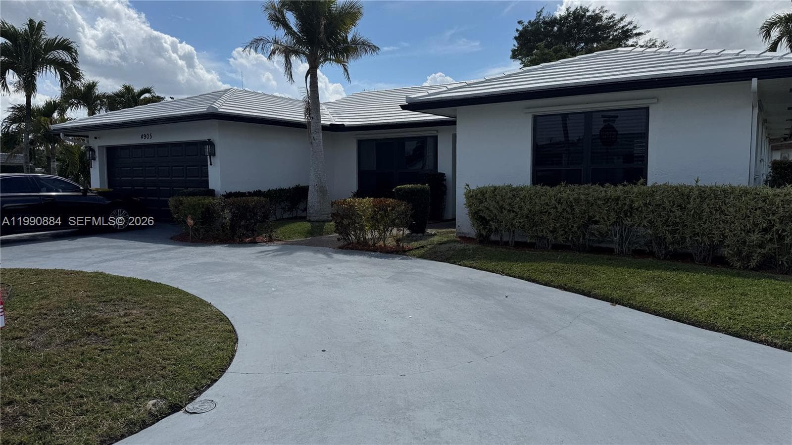 4905 Bayberry Ln, Tamarac, FL 33319 photo 2