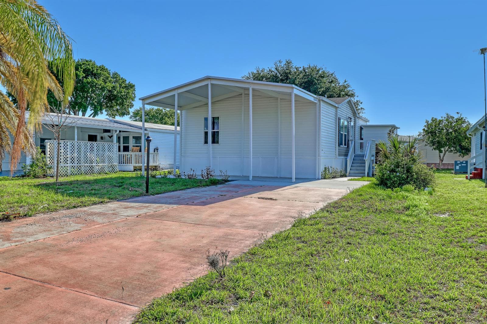 1479 Barefoot Circle, Sebastian, FL 32976 photo 2