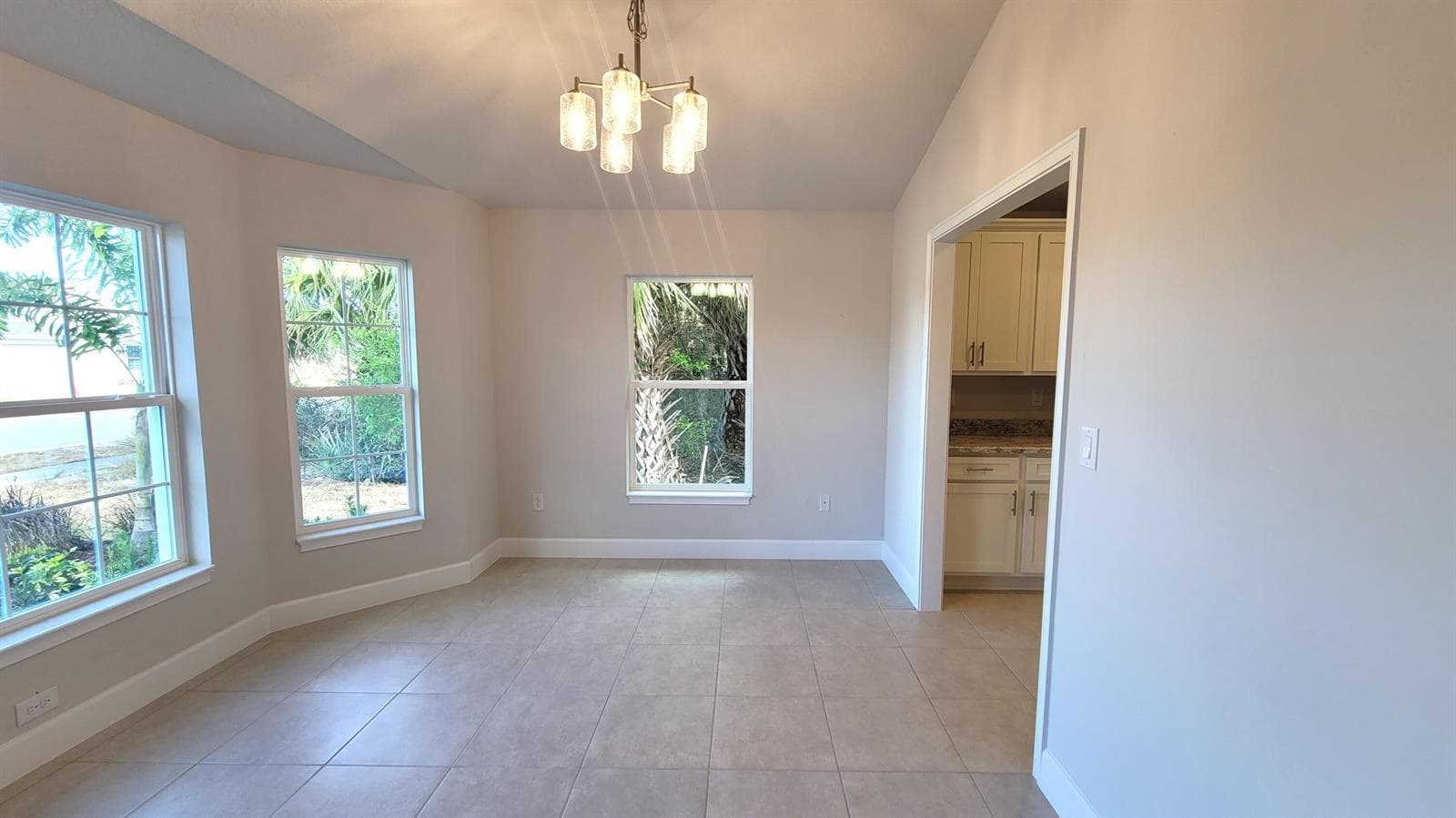 8844 Waterstone Boulevard, Fort Pierce, FL 34951 photo 2