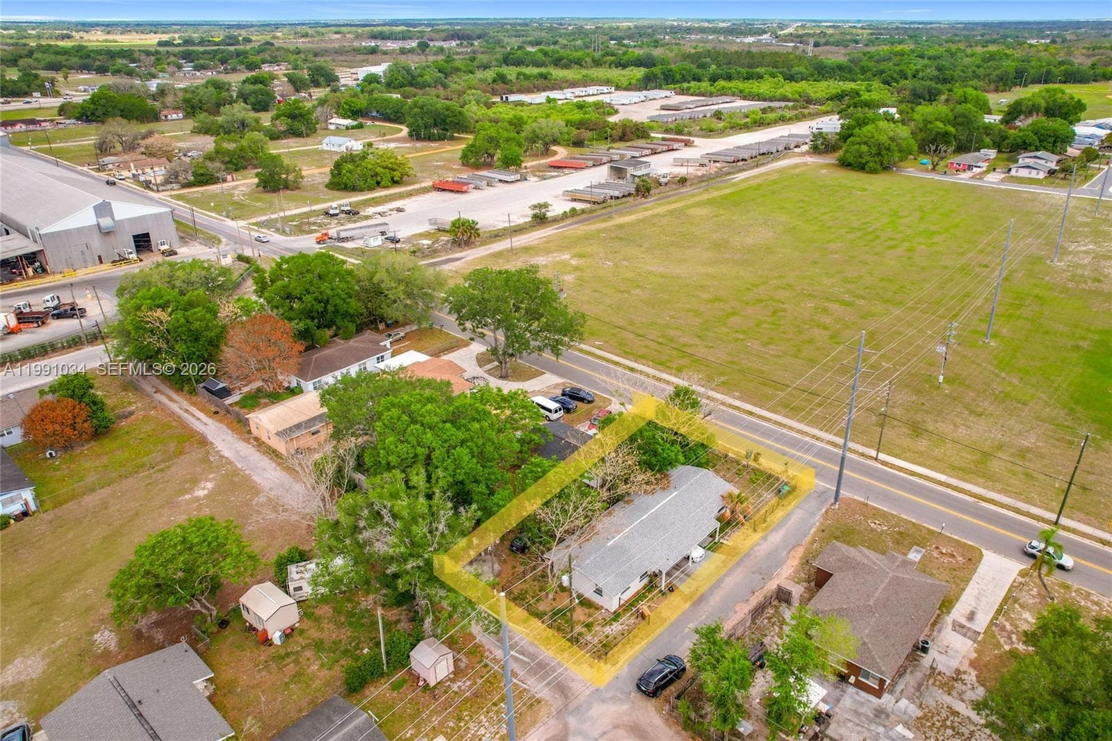 627 Washington avenue, Lake Wales, FL 33853 photo 2