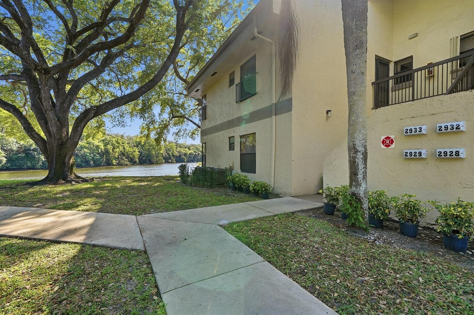 2928 Carambola Circle S, Coconut Creek, FL 33066 photo 3