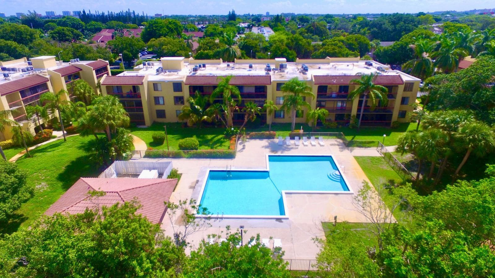 737 SE 1st Way # 306, Deerfield Beach, FL 33441 photo 2