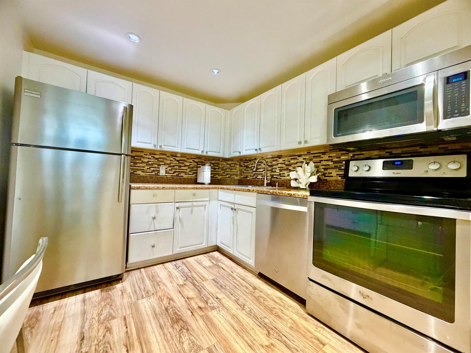 3100 N Palm Aire Drive # 706, Pompano Beach, FL 33069 photo 3