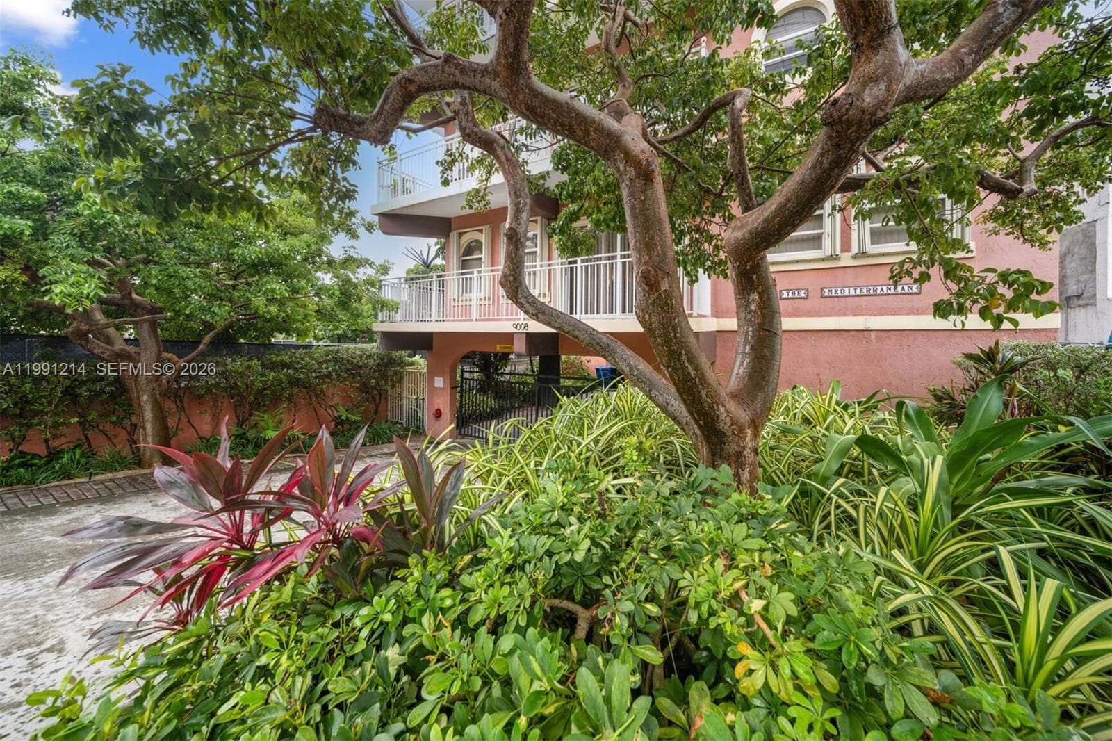 9008 Collins Ave # 402, Surfside, FL 33154 photo 4