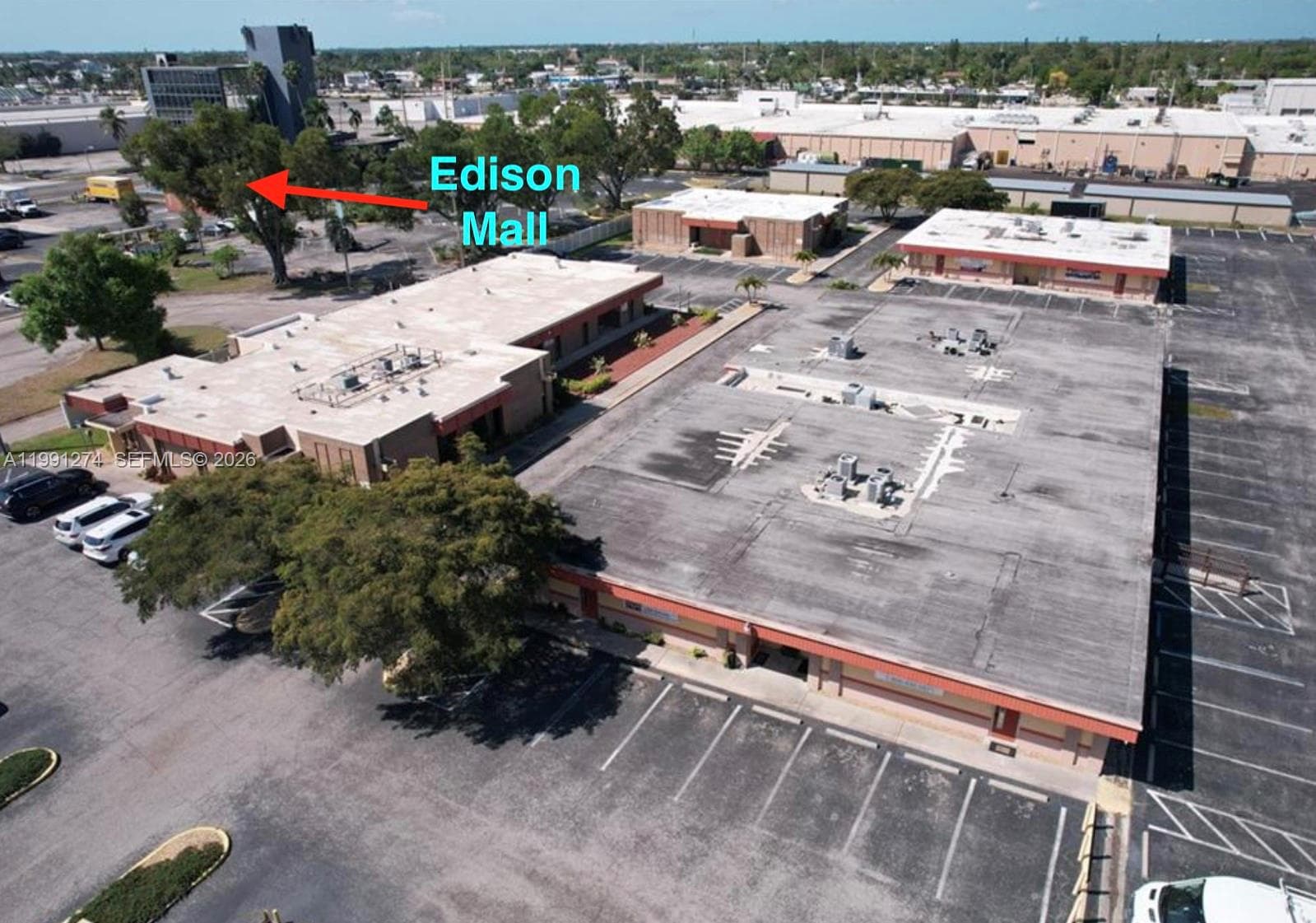 3900 Broadway, Fort Myers, FL 33901 photo 5