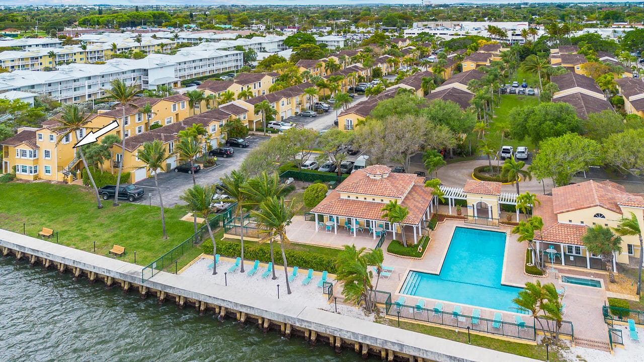 1060 Lake Shore Drive # 201, West Palm Beach, FL 33403 photo 3