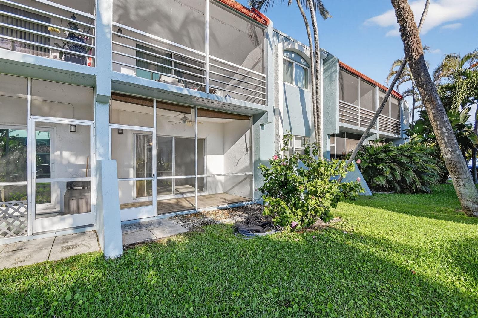 1432 S Lakeside Drive # 4, FL 33460 photo 4