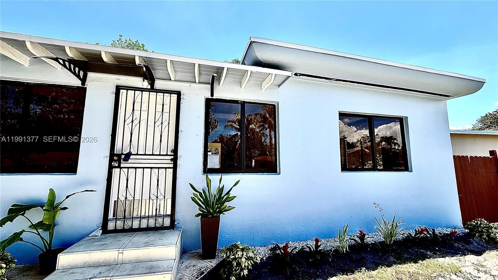 1352 NW 112th Ter, Miami, FL 33167 photo 3