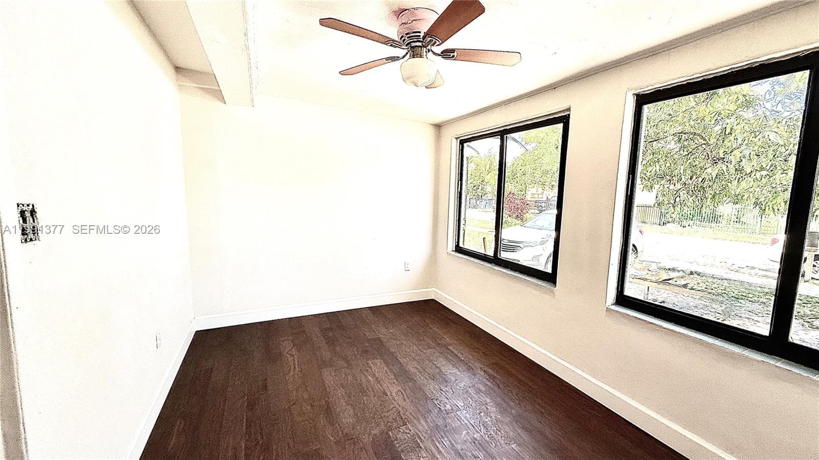 1352 NW 112th Ter, Miami, FL 33167 photo 4