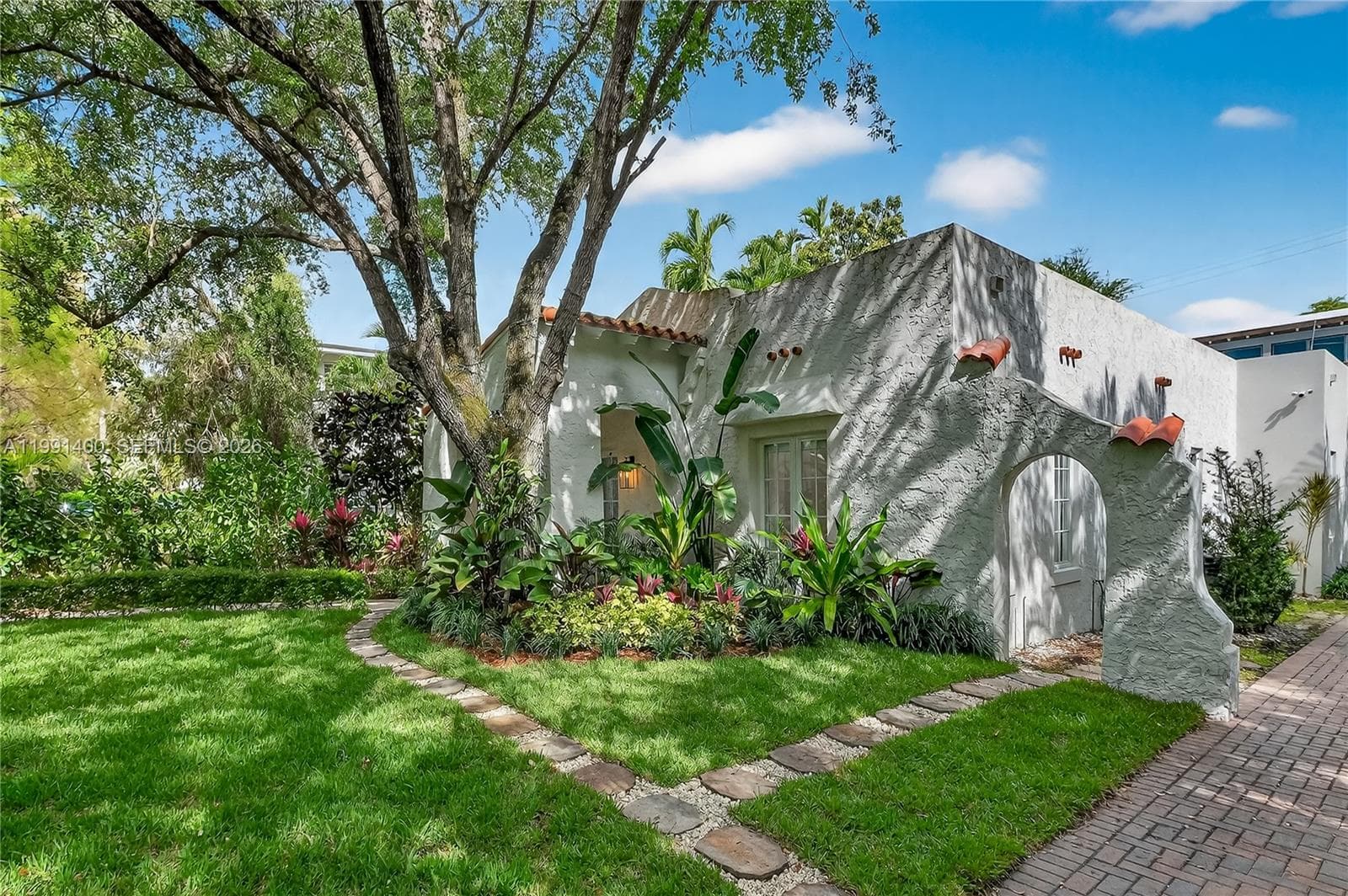 1109 Almeria Ave, Coral Gables, FL 33134 photo 3