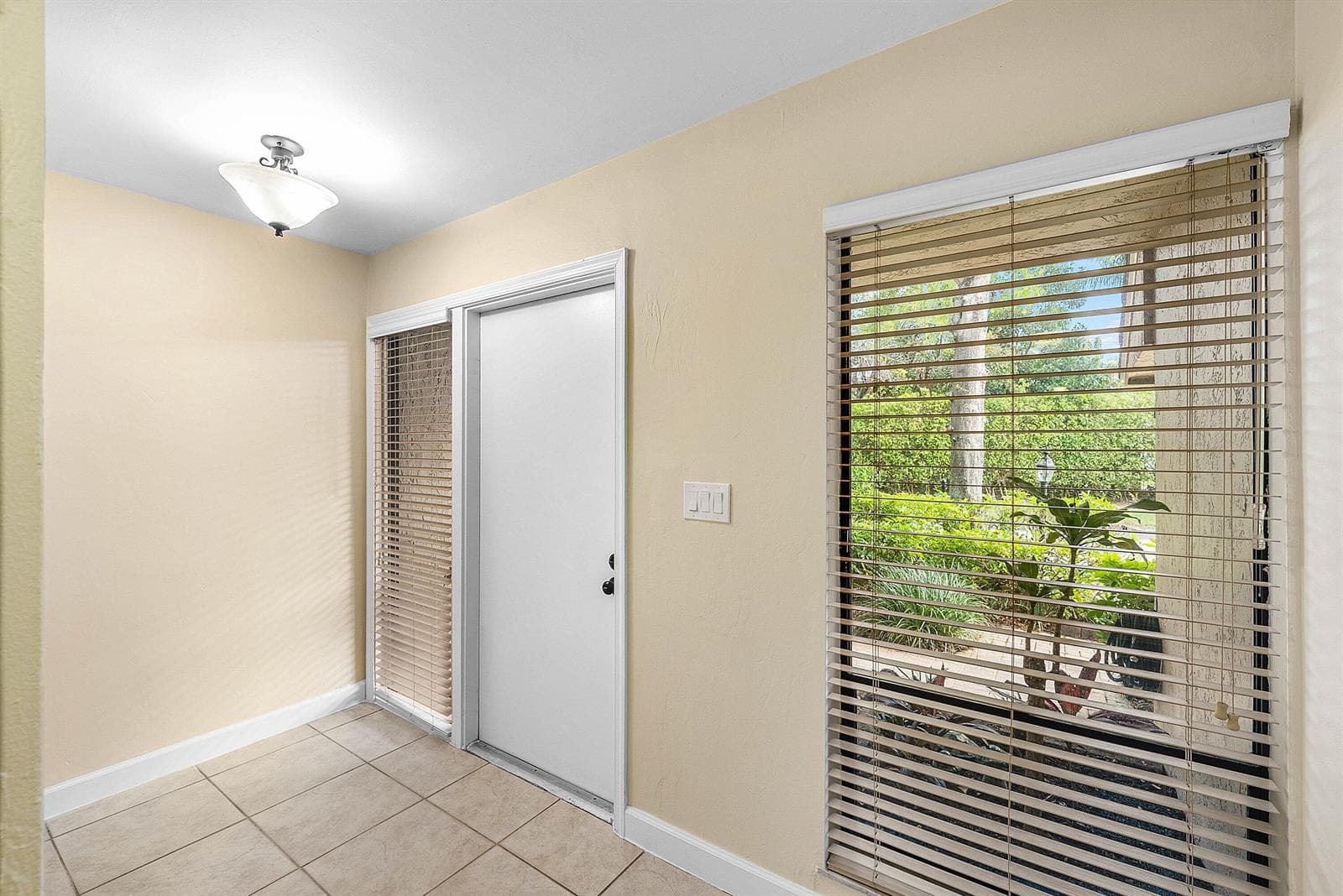 5664 Santiago Circle, Boca Raton, FL 33433 photo 3