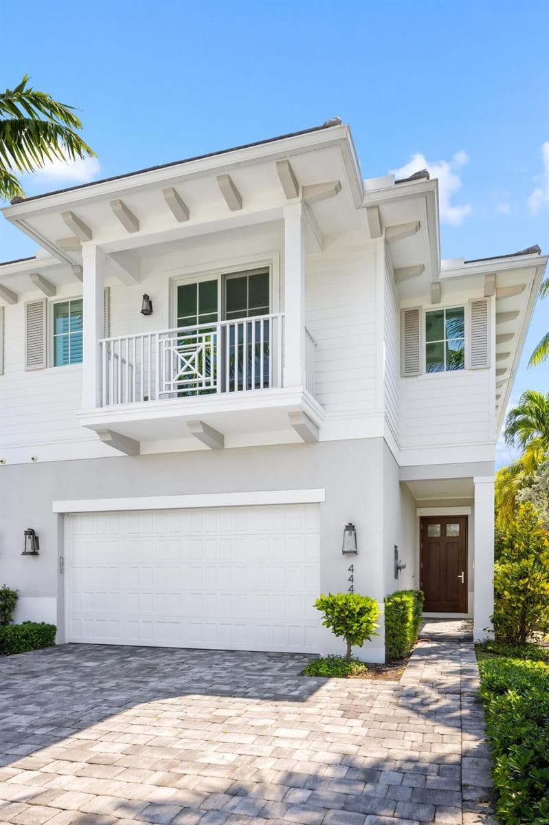 444 NE Wavecrest Way, Boca Raton, FL 33432 photo 3