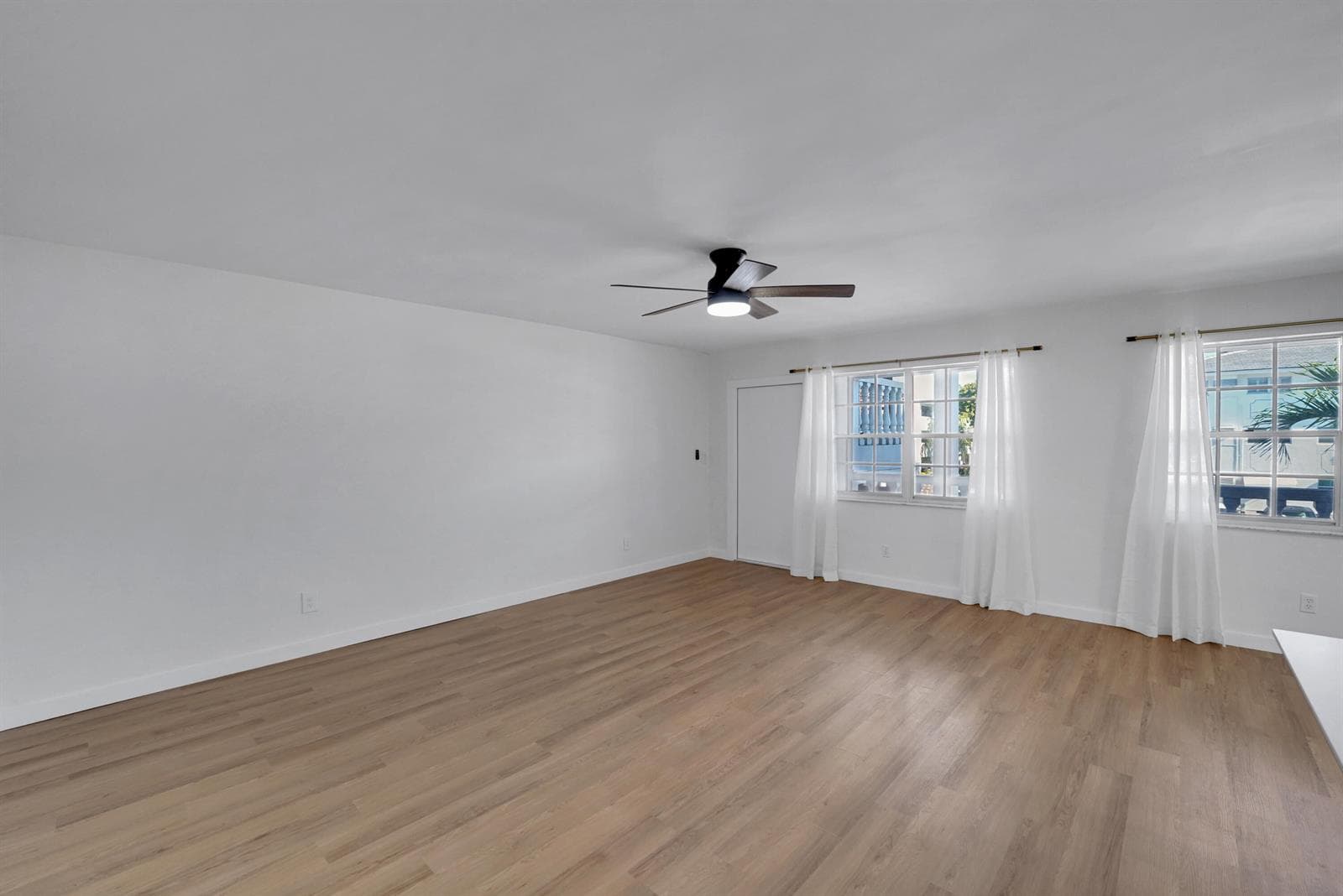 5203 NE 24th Terrace # B207, Fort Lauderdale, FL 33308 photo 3