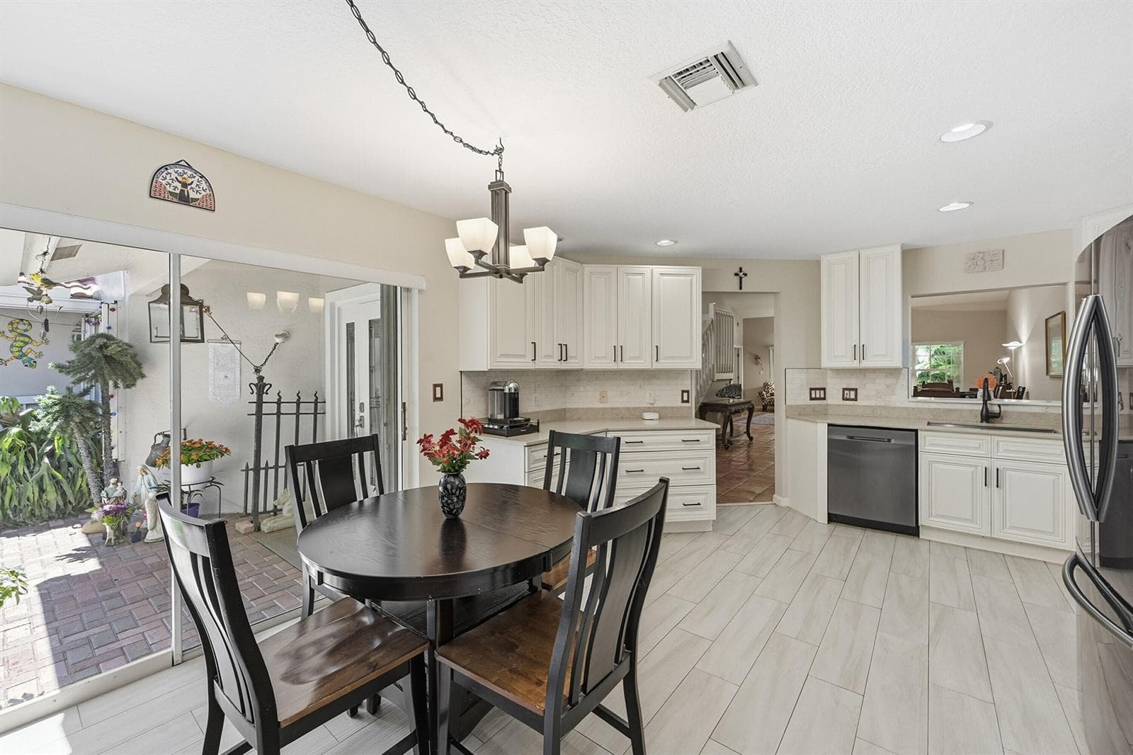 4115 Carriage Drive # P2, Pompano Beach, FL 33069 photo 3